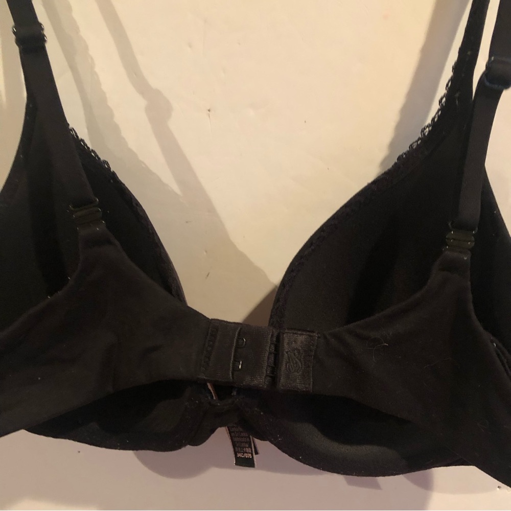 VICTORIA’S SECRET Black Body by Victoria Lined Perfect Coverage BRA 34C - Picture 6 of 6